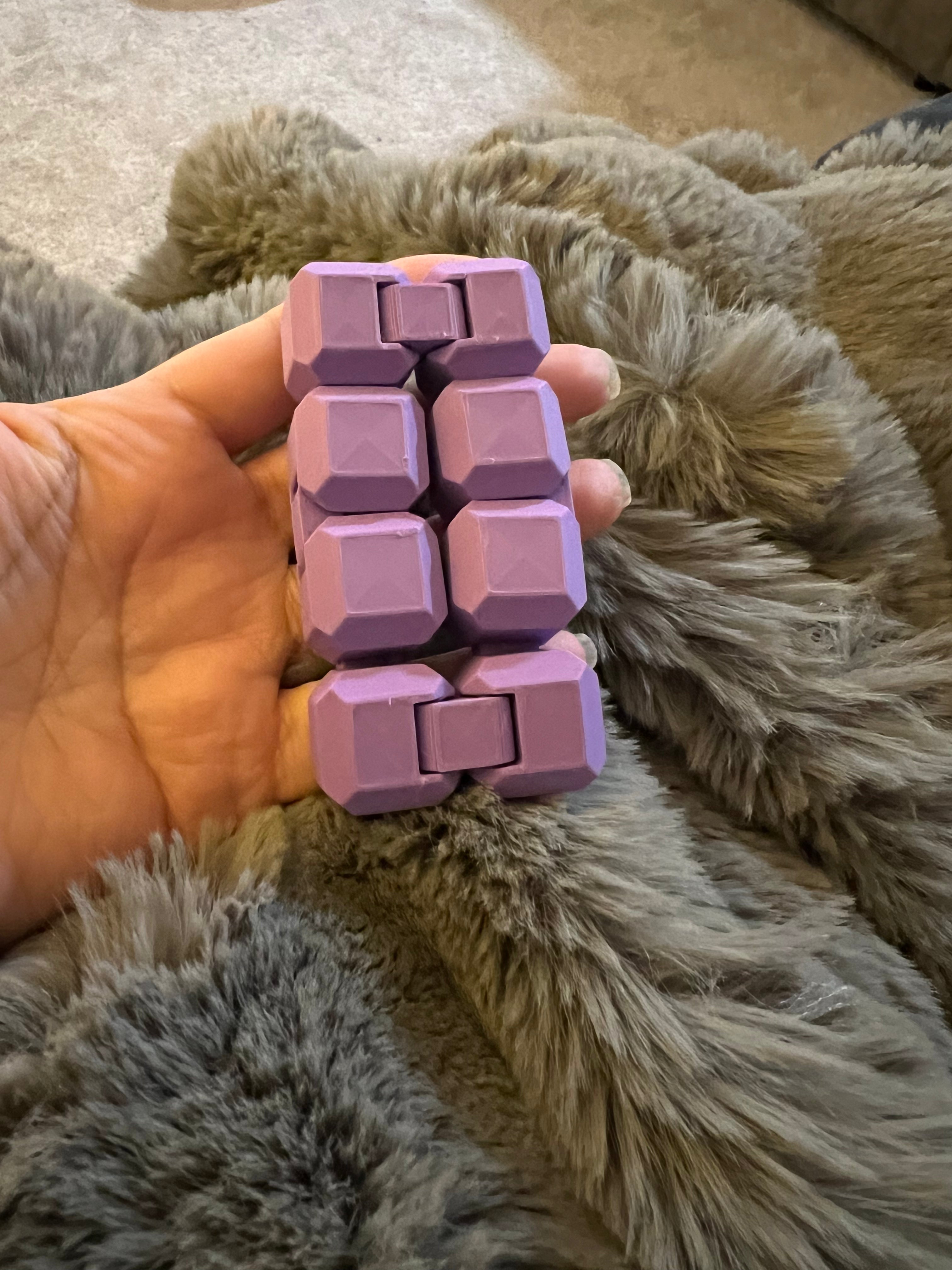 Infinity cube
