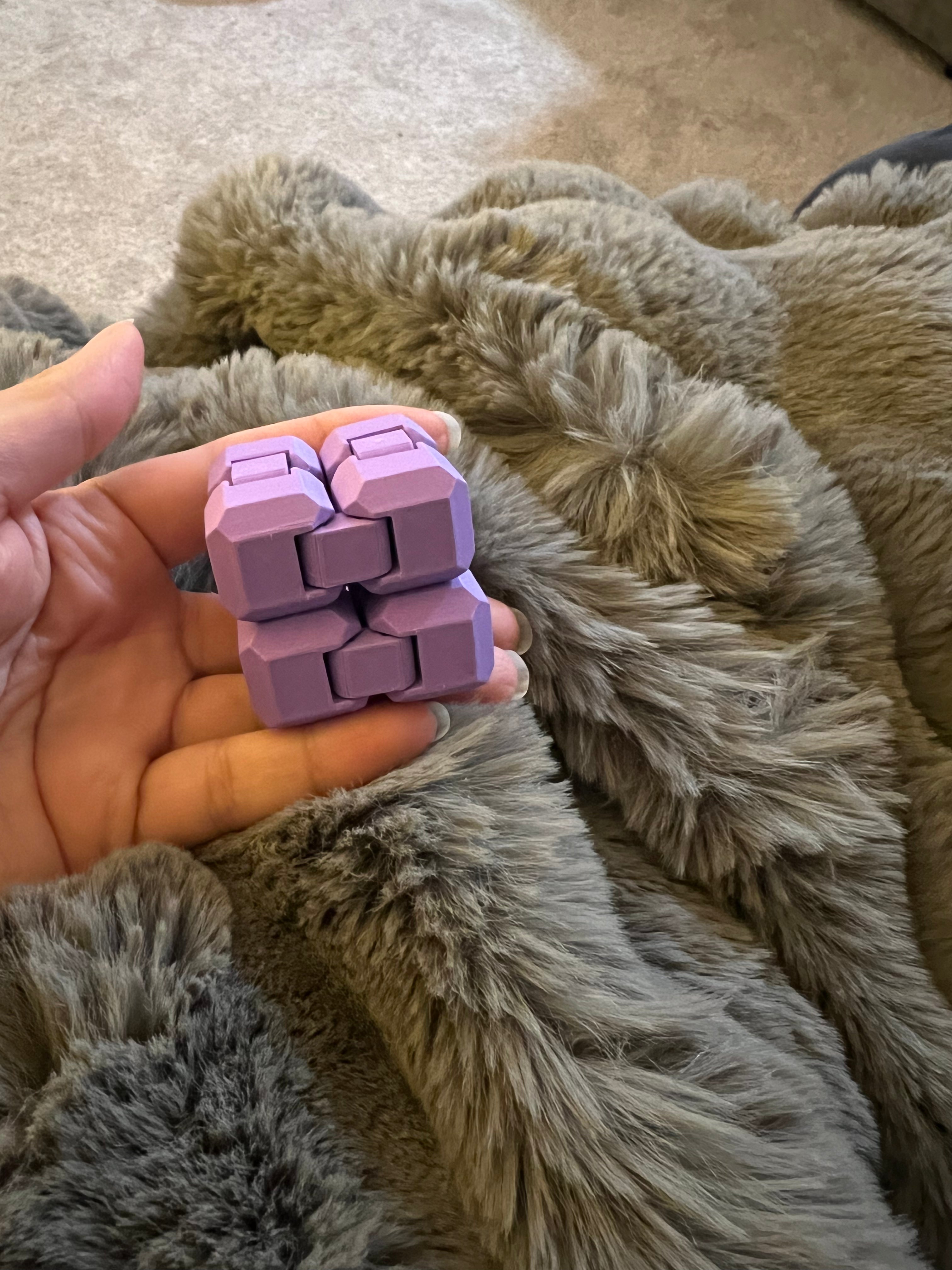 Infinity cube